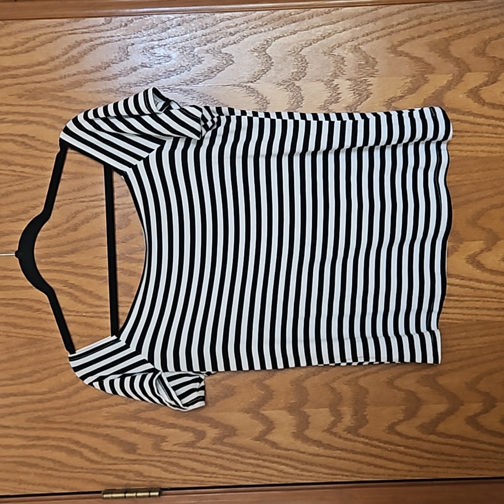 EUC Square neck top
